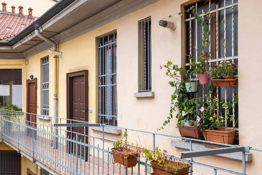 The Italian Design - 10 Minutes To Duomo Apartment Milano Ngoại thất bức ảnh