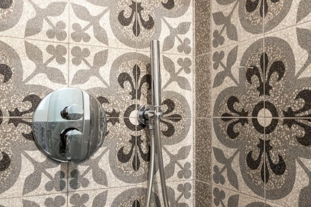 The Italian Design - 10 Minutes To Duomo Apartment Milano Ngoại thất bức ảnh